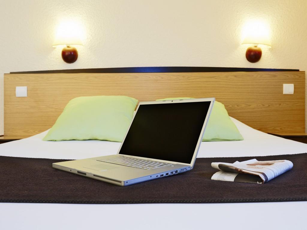 Small Double Room,1712960161:JPEG